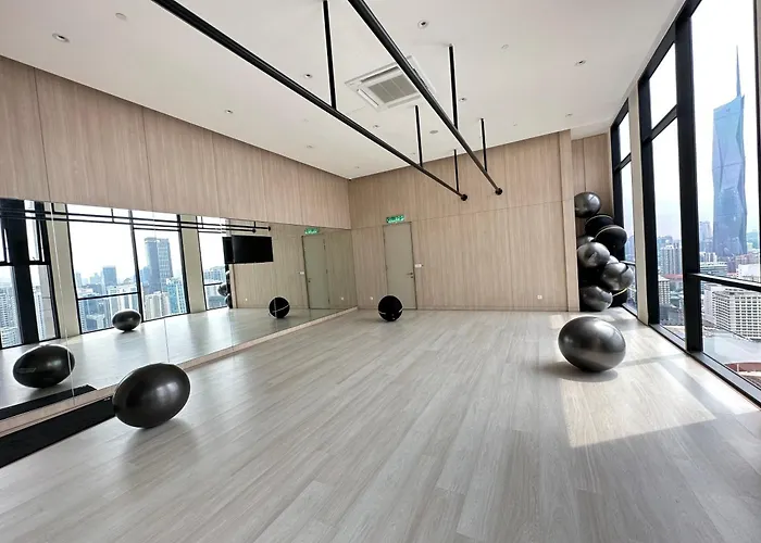 Axon Residence By Leo Suites