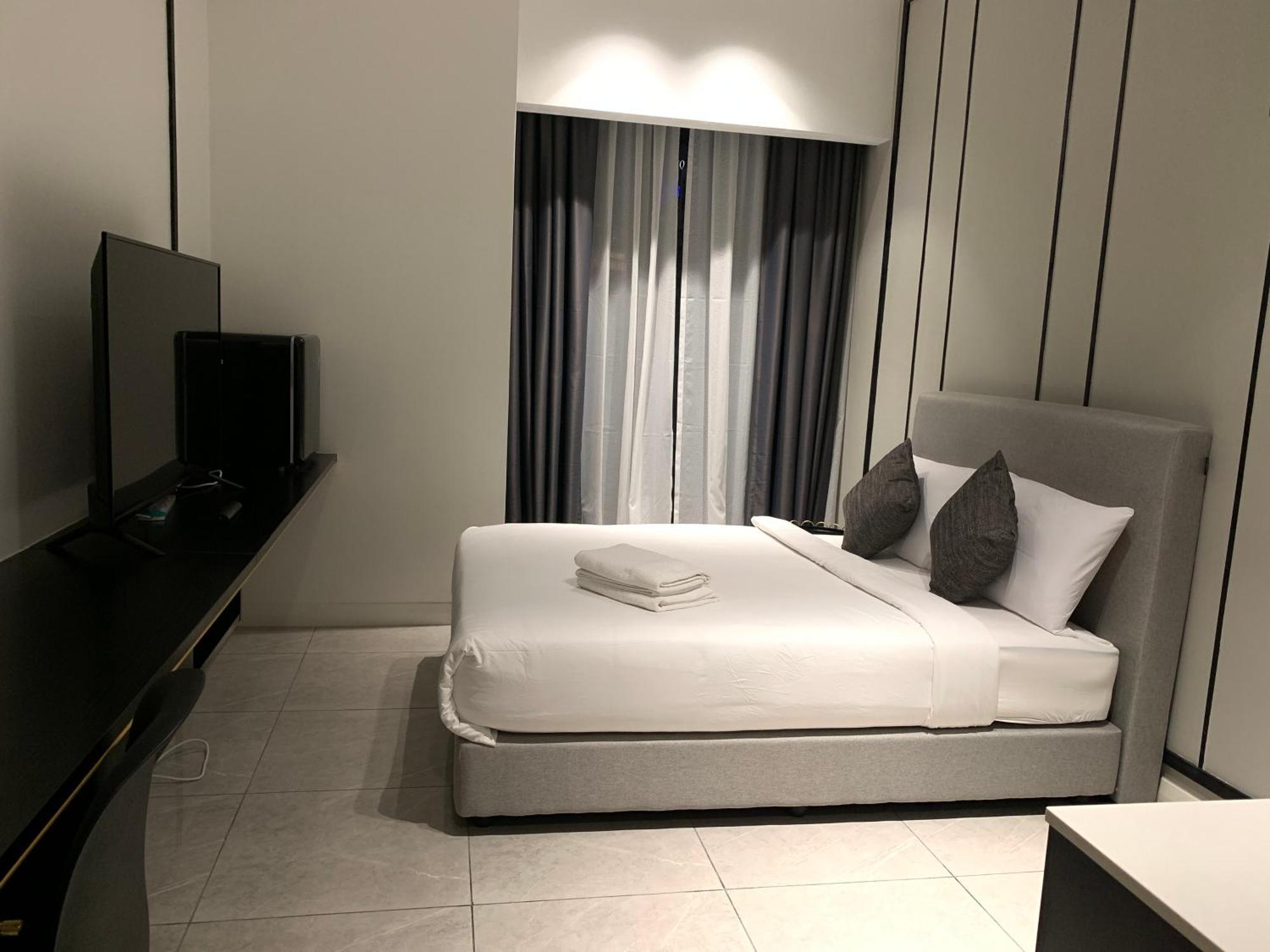 Aparthotel Axon By Leo *