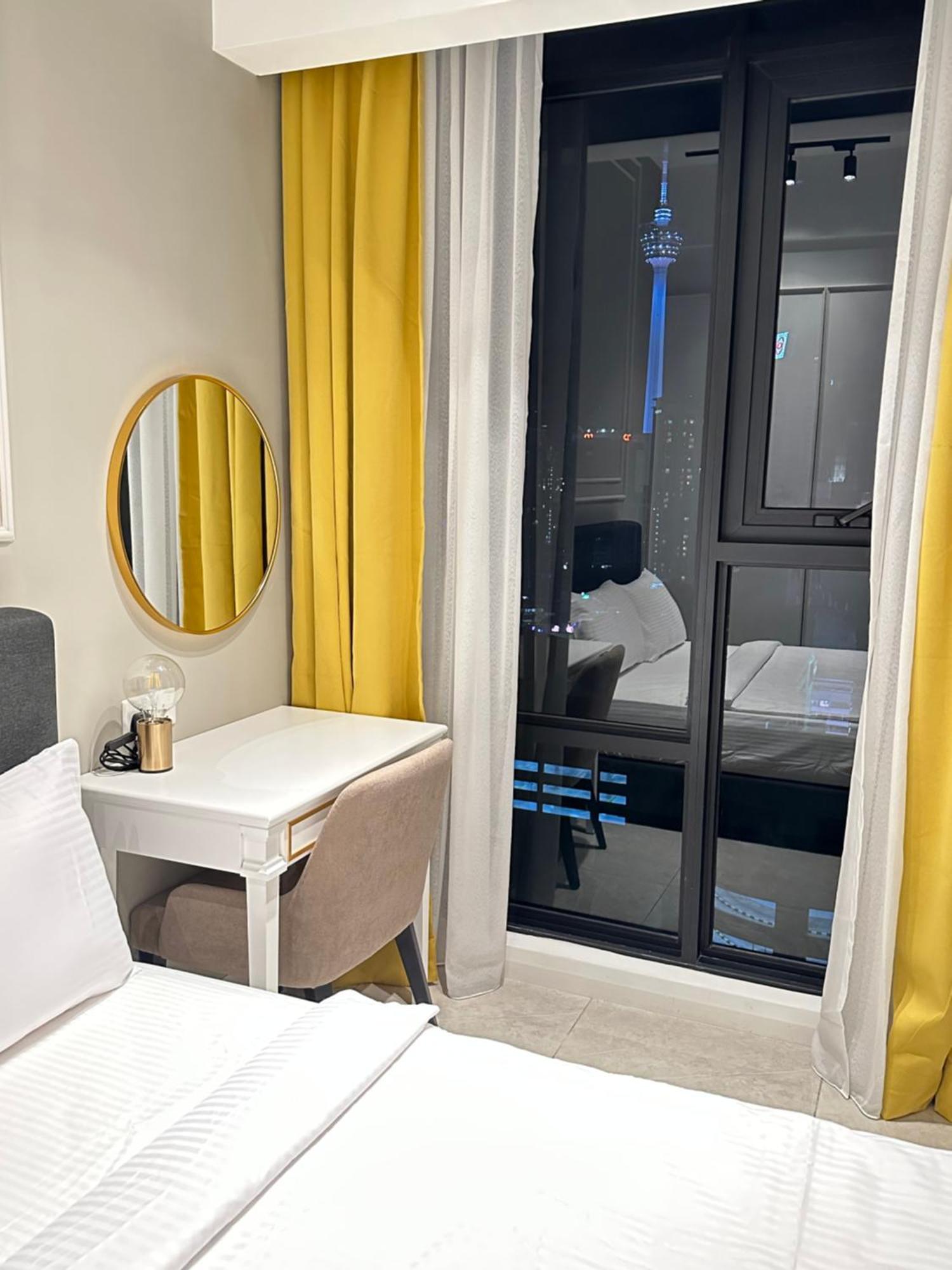 Axon By Leo Aparthotel *